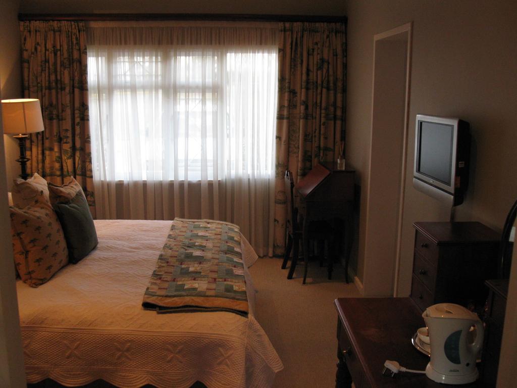 Sneezewood Farm Bed&Breakfast And Self-Catering Cottage Dundee Chambre photo