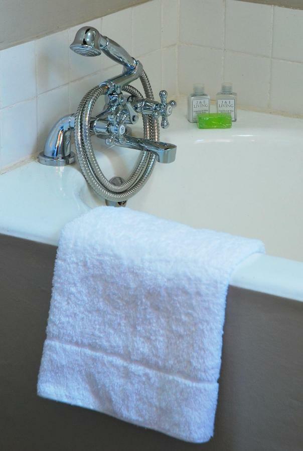 Sneezewood Farm Bed&Breakfast And Self-Catering Cottage Dundee Extérieur photo